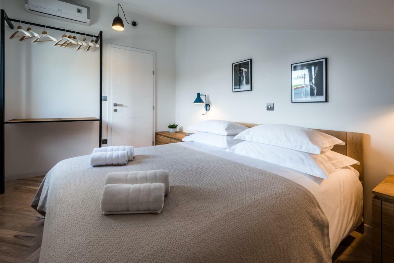The Park Apartments ザダル エクステリア 写真